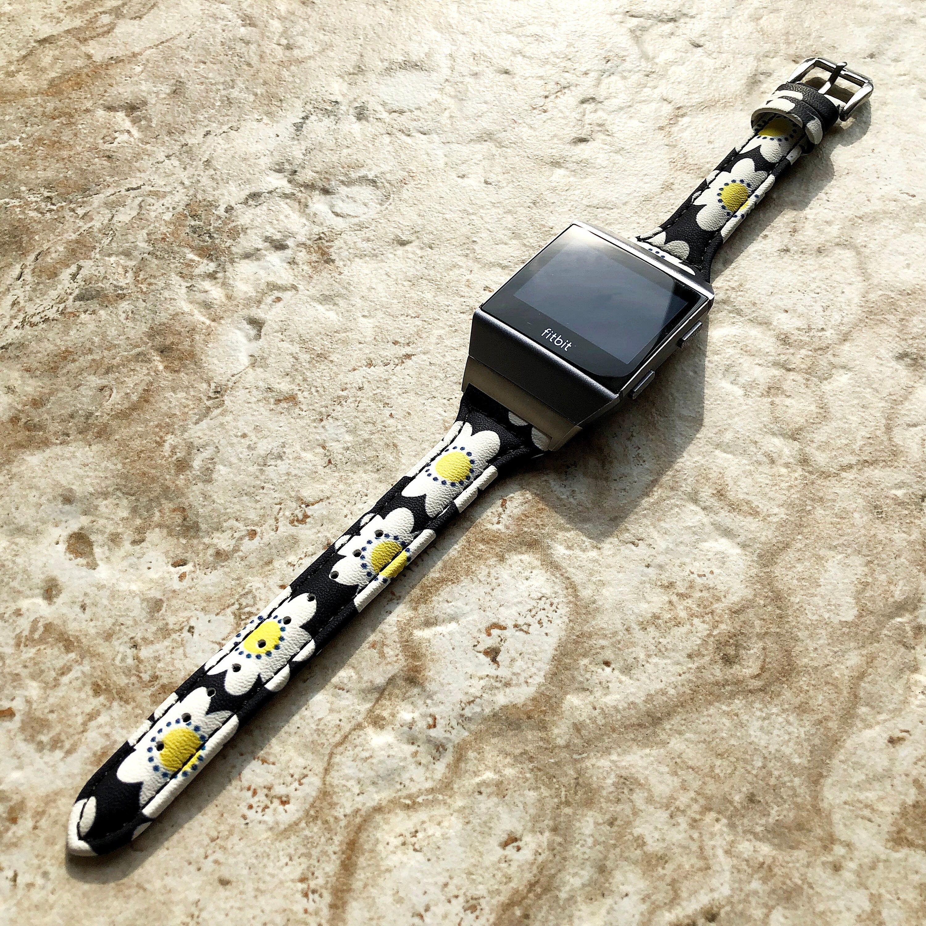 Fitbit Ionic Daisy Slim Elegant Soft Leather Band Strap Bracelet for Smartwatch Quick Release Adapters in Silver Rose Gold Black